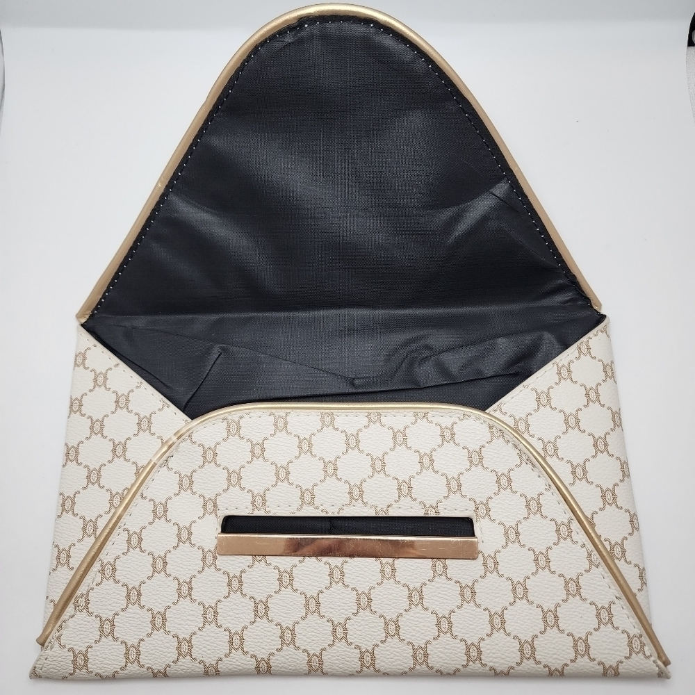 Designer Inspired Envelope Clutch - Picture 7 of 9